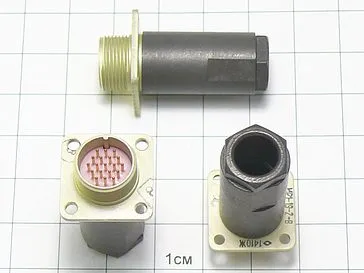 МР1-19-3В вилка с кожухом фото фото 2 МР1-19-3В вилка с кожухом Разъемы разное фото фото 2