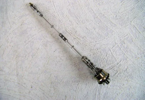 УВ-15Н лампа бегущей волны фото 2 УВ-15Н лампа бегущей волны фото 2